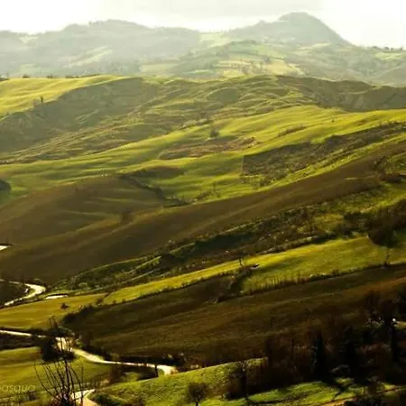 Nonna Maria Πανδοχείο Montetiffi