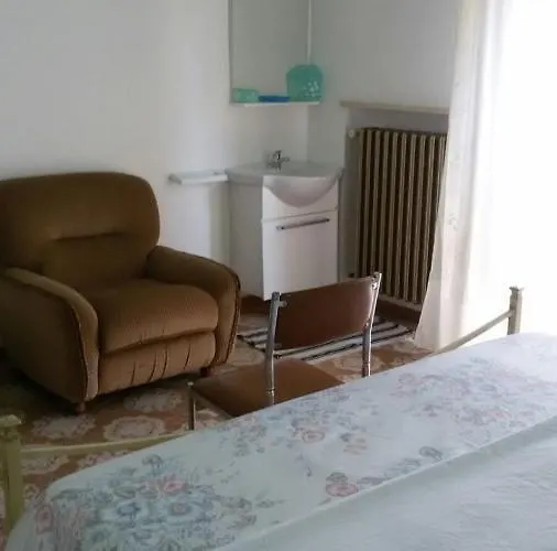 Nonna Maria Inn Montetiffi